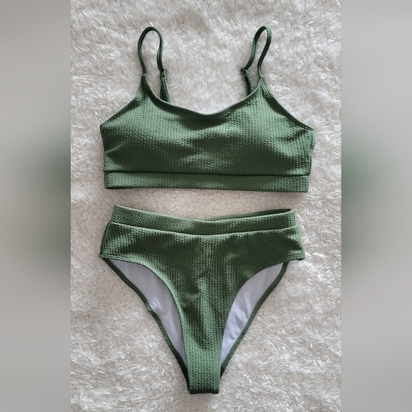 Olive Green Ribbed Bikini Set - Picture 2 of 11